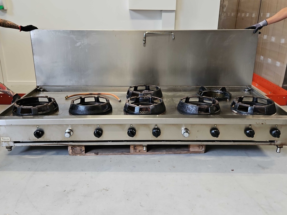 1591513-1 Gas wok with 7 burners and splash guard - Casta CC/07B works