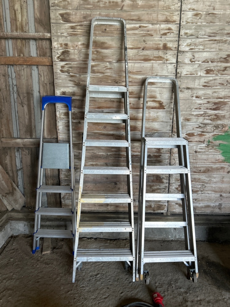 1497758-1 Stepladders 3 pcs