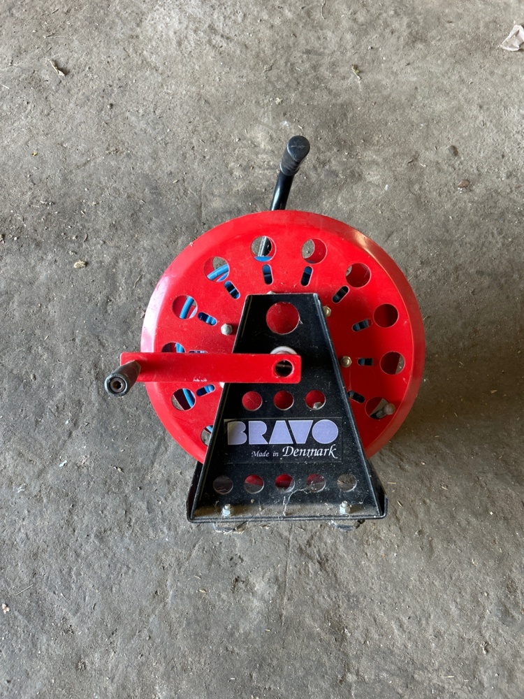 1497756-1 Hose reel
