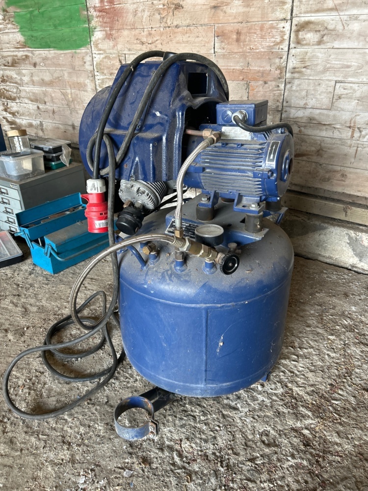 1497755-1 Compressor - Dürr Dental Type 3621/20480
