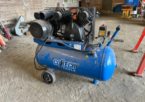 Air compressor - CoTech Tools / Fini SKM12-50-3M