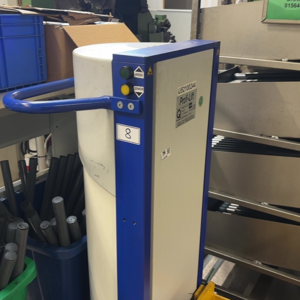 1373298-1 Pneumatic lifting device - Profi-Lift Bastian -2015