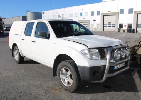 Nissan Navara Dubbelhytt 2.5 dCi 4x4. 2008. (Reparationsobjekt)
