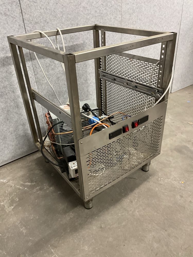 1473998-1 Cooling unit
