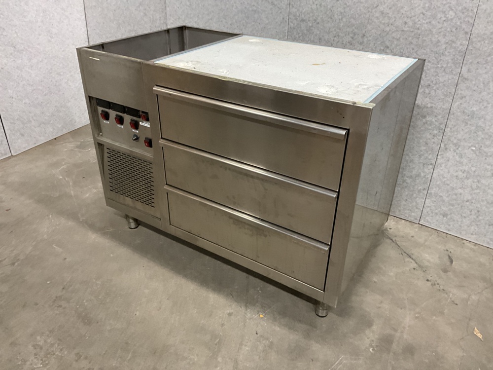 1474000-2 Refrigerated counter with 3 drawers without top