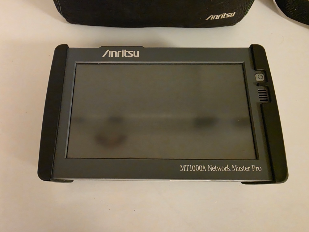 1373619-1 Nätverkstestare med OTDR-modul -  Anritsu MT1000A Network Master Pro (Reparationsobjekt)