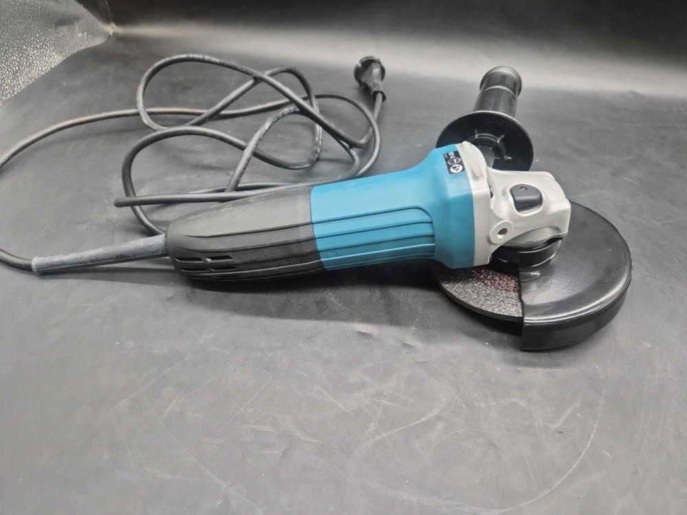 1591610-1 Vinkelslip, 1 st - Makita GA5030R, 720 W, 125 mm