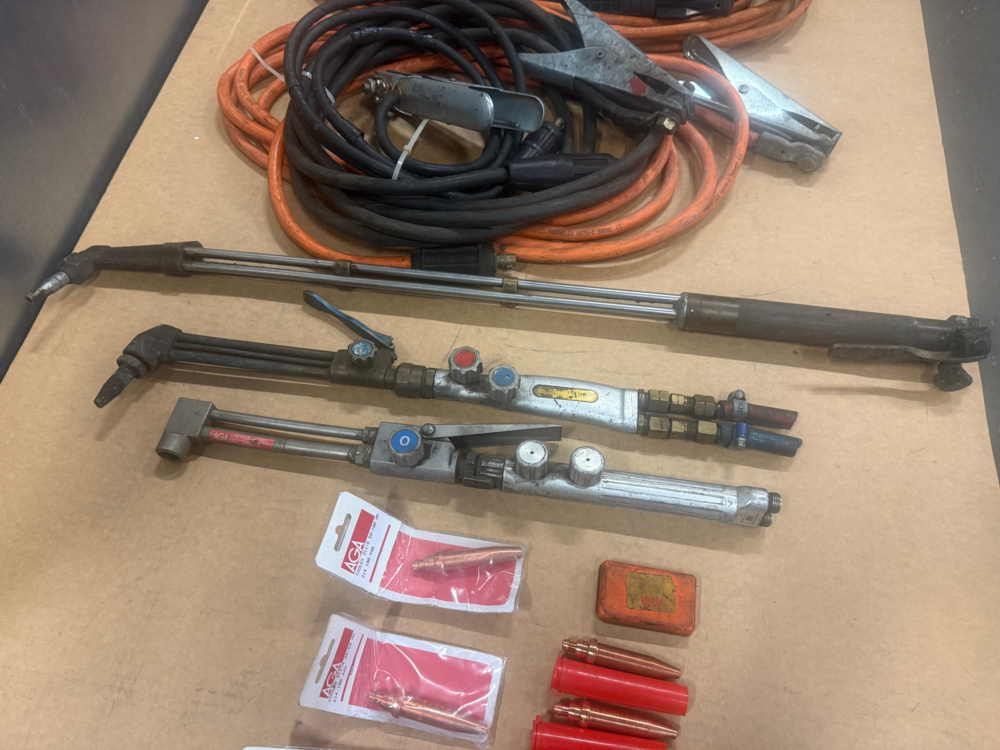 894998-2 Various welding cables and accessories