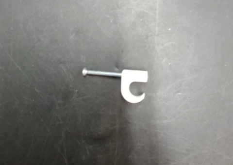 Cable holders, 2 900 pcs