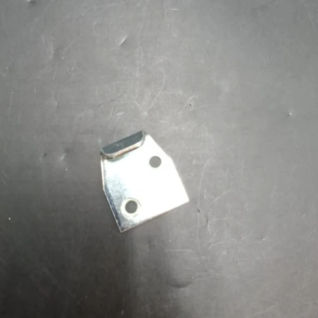1590412-1 Lid fittings, 477 pcs - zinc-plated