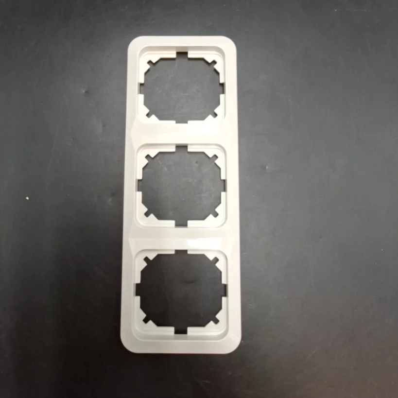 1590426-1 Cover frames, 100 pcs - white