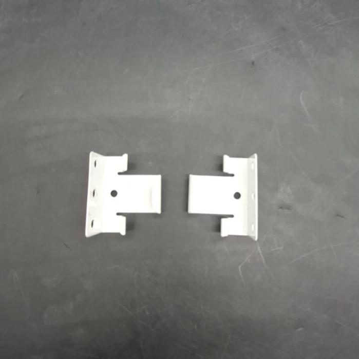 1590429-1 Ceiling brackets, 80 pcs - C-track