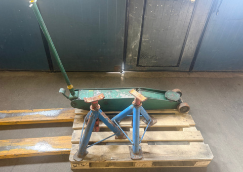 Jack & Jack stands 2pcs