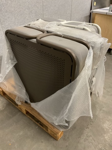 1474016-5 3 st. Loungebord i metall