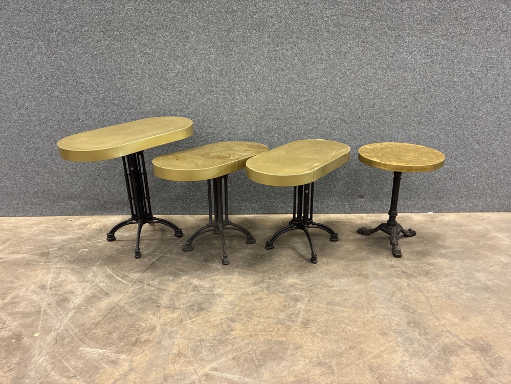 1582261-1 4 pcs Table brass-plated top and cast iron legs