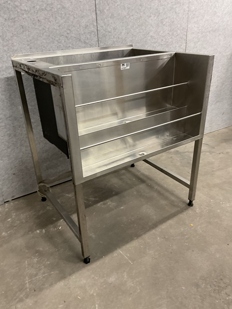 1473981-1 Built-in bar counter