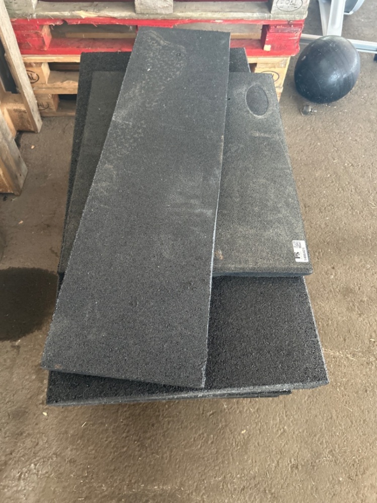 1486421-2 Rubber flooring