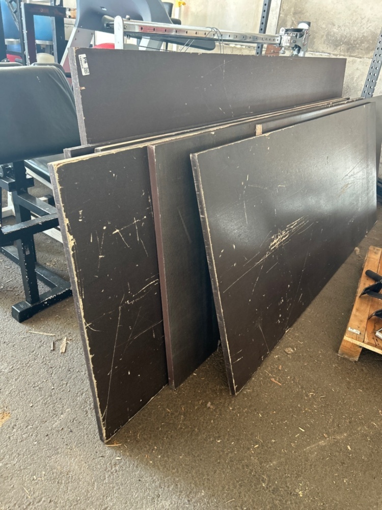 1486423-2 Inserts for rubber floors