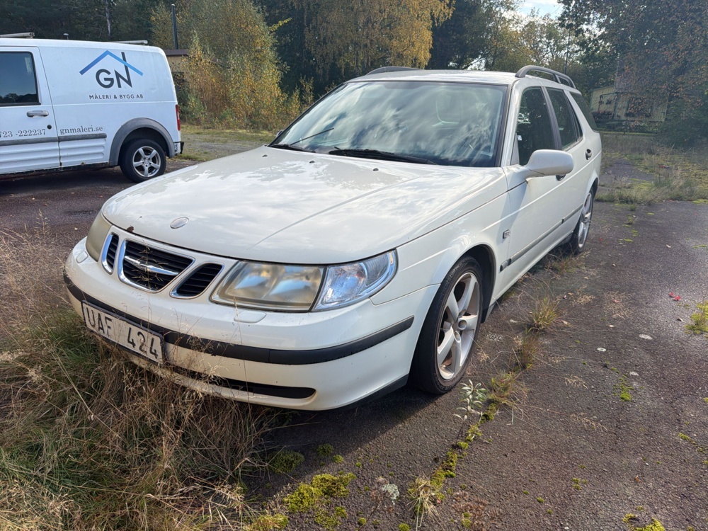 1566164-1 Saab 9-5 SportCombi 2.0 T Manuell, 150hk -2003 (Reparationsobjekt)