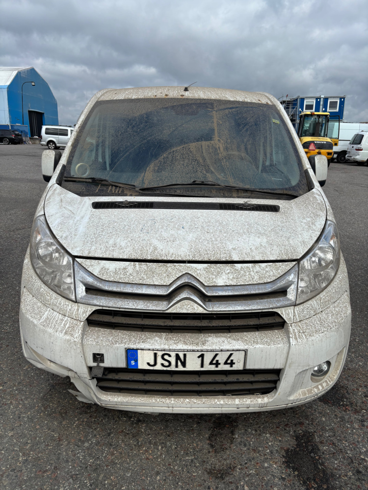 1592868-2 Citroën Jumpy Van 2.0 HDi Automatic, 163hp -2016 (Repair item)