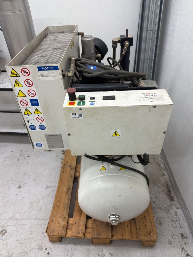 1566179-2 Screw compressor - Ingersoll Rand ESP 7.5 -1997