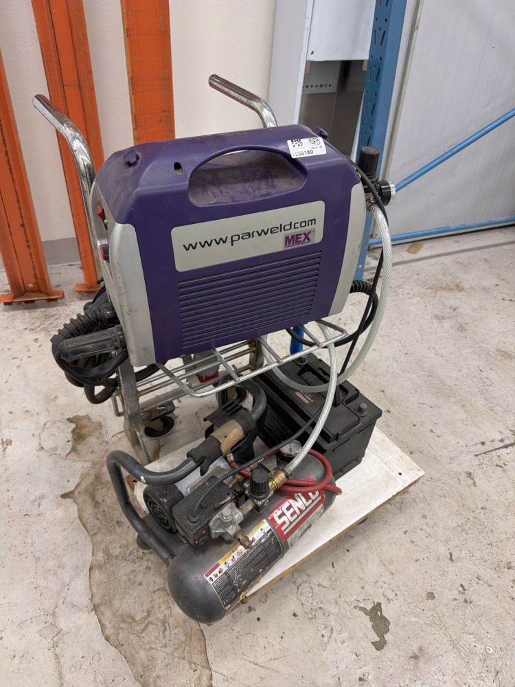 1566180-1 Plasma cutter - Parweld XTI 30 with compressor