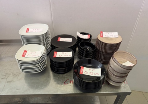 Lot of restaurant china
