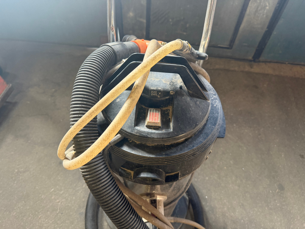 1591670-2 Blasting unit