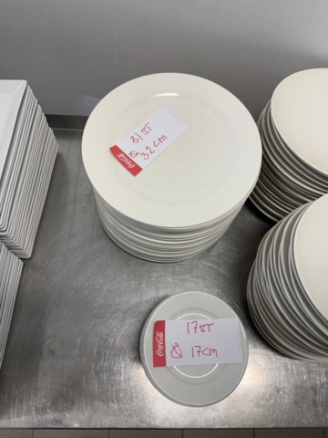 1141777-2 Restaurangporslin. Se bilder för uppfattning