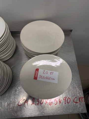 1141777-4 Restaurangporslin. Se bilder för uppfattning