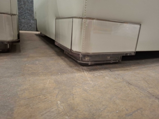 1570931-3 2 st Puffar, Kartell