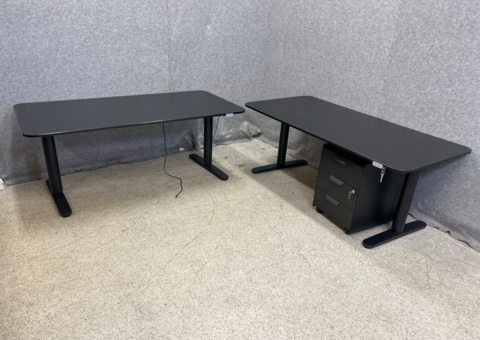 Desk 2 pcs and drawers