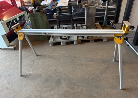 Arbetsbord, Dewalt DE7023