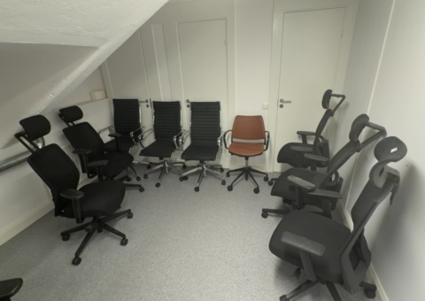 Office chairs - 8 pcs