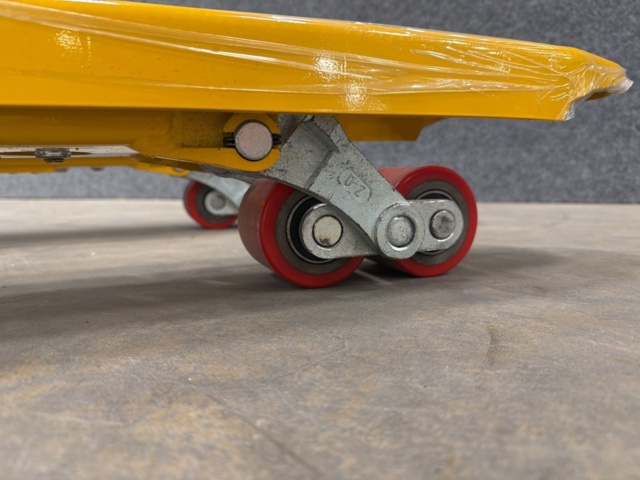 1593042-11 Pallyftare/ Handtruck med digital våg, 2 ton