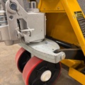 1593043-6 Pallyftare/ Handtruck med digital våg, 2 ton