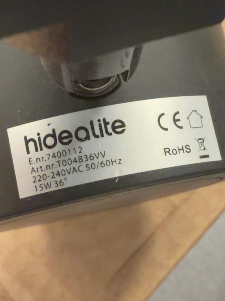 1506061-2 Lot with spotlights and rails - Hidealite