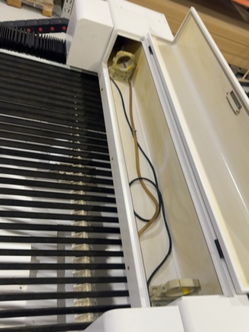 1458514-19 CO₂-laserskärare / lasergravyr – Redsail CM1325 – 130 W
