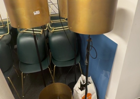 Floor lamps, ceiling lamps and lampshades