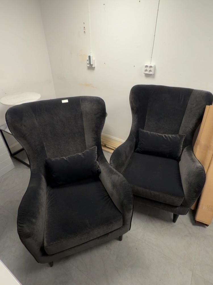 1506081-1 Velvet seating - 8 pieces