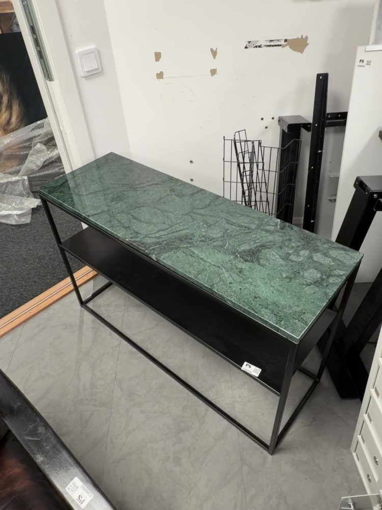1506096-1 Green marble side table