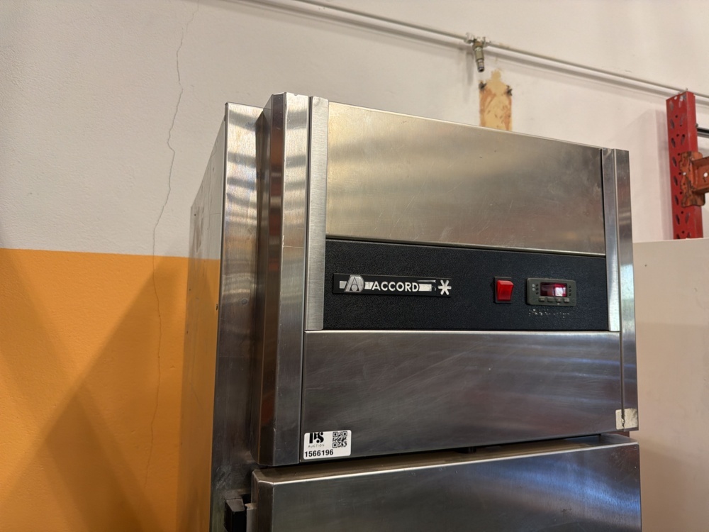 1566196-2 Refrigerator - Accord