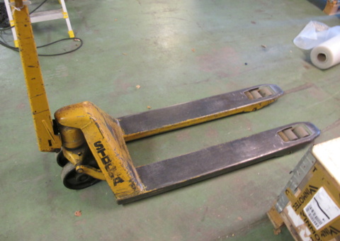 Hand truck Log