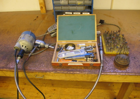 Grinder + various tools