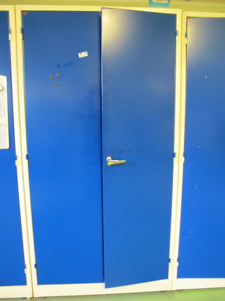 1452897-1 Sheet metal cabinet