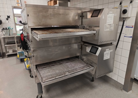 Double Middleby Marshall PS840E industrial conveyor oven