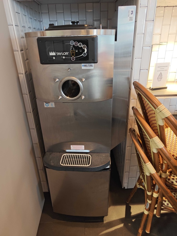 1581726-1 Taylor C708-58 soft ice cream machine