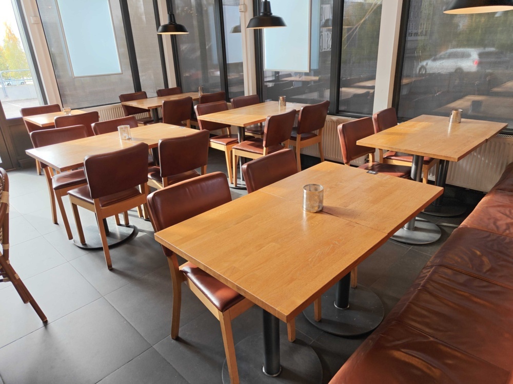 1581729-1 Restaurangmöbler