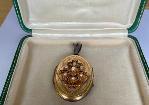 Dahlgren medallion
