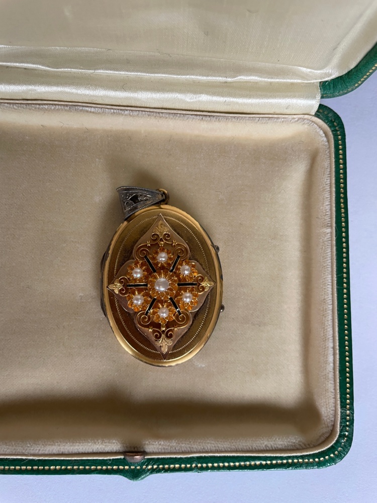 1593460-2 Dahlgren medallion